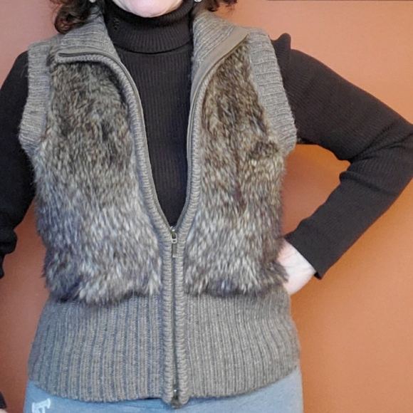 CAbi Jackets & Blazers - CAbi Brown Faux Fur/ Wool Sweater Vest SZ S